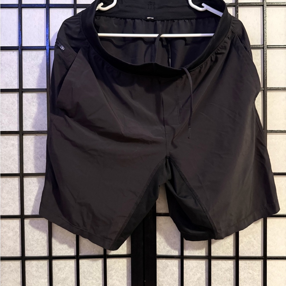 Lululemon Yoga Shorts - Large